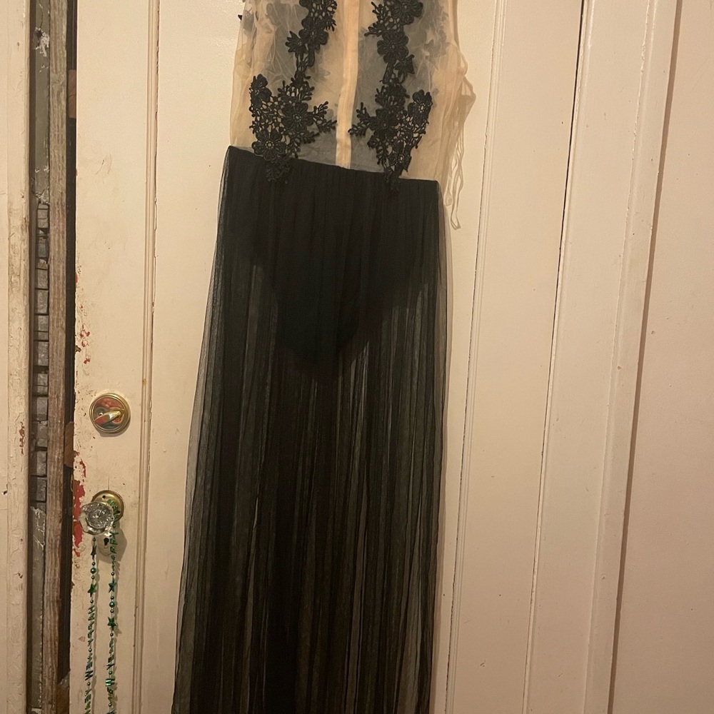 NEVER WORN 👗 Bought but never worn dress, very nice dress